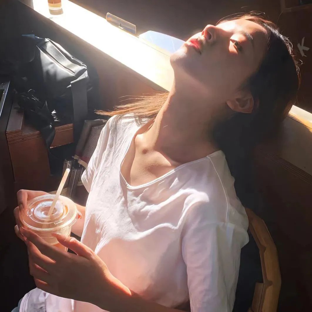 仍是凝视你